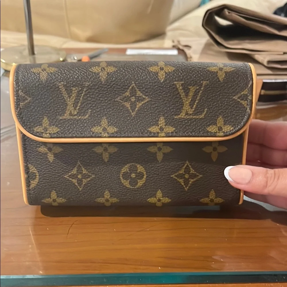 Louis Vuitton Brown Monogram Wallet with Iconic Design